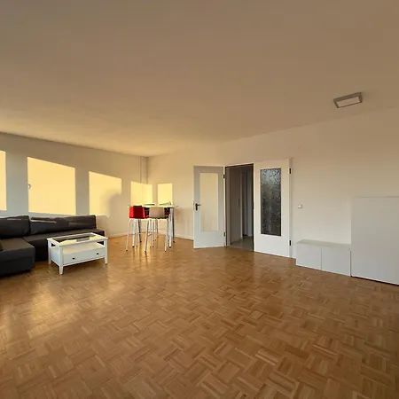 Ruhrgebiet-apartments In Stadtmitte Apartman